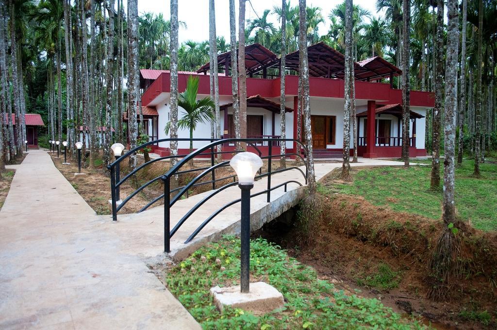 La Flora Prakruth Resort, Coorg Madikeri Exterior photo